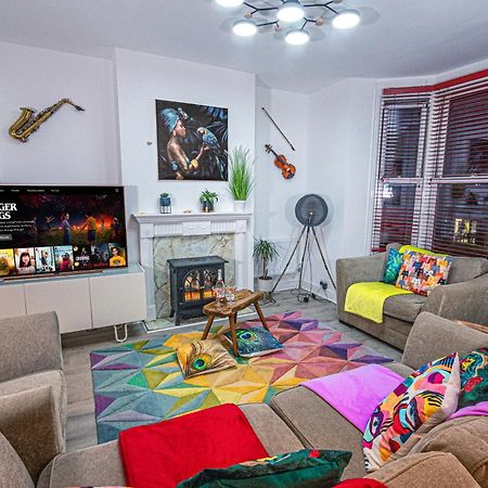 Central 3 - Bedroom Townhouse In Brighton With Parking Exterior foto