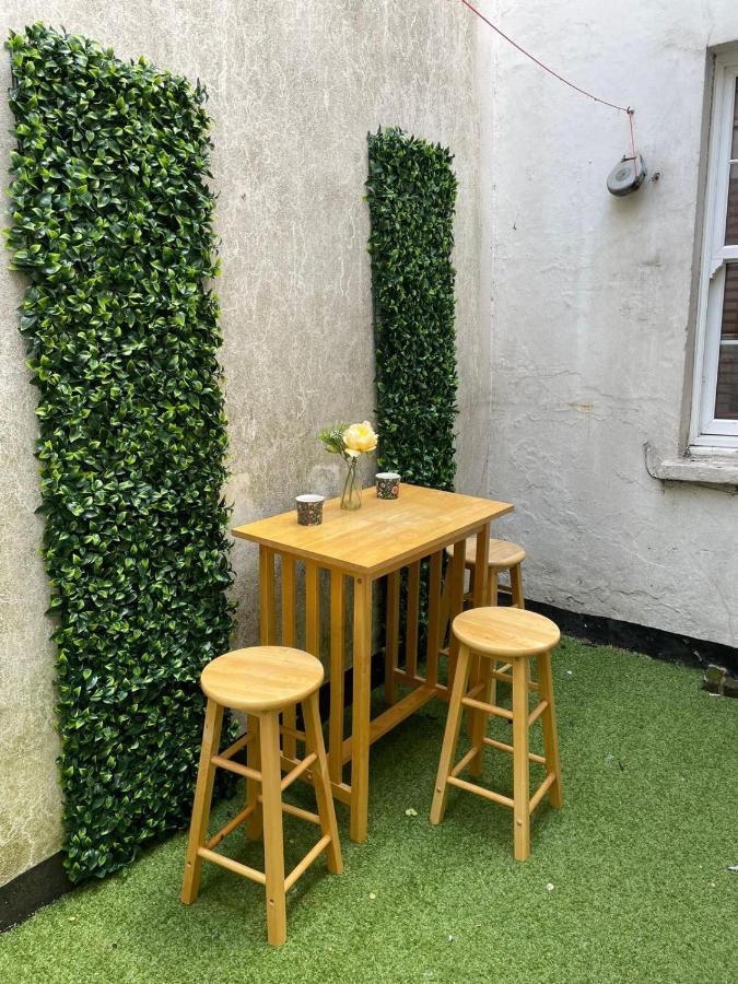 Central 3 - Bedroom Townhouse In Brighton With Parking Exterior foto