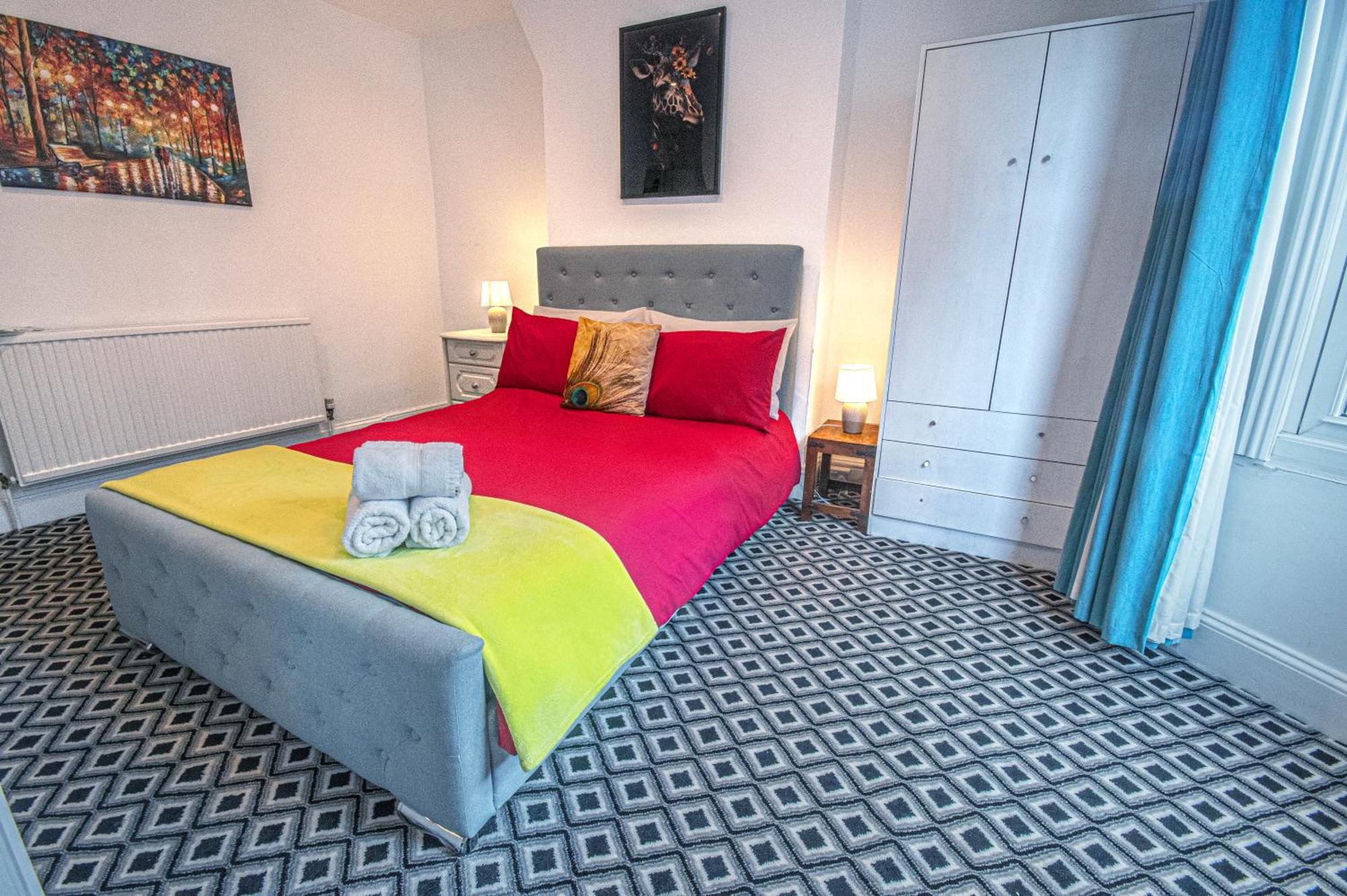 Central 3 - Bedroom Townhouse In Brighton With Parking Exterior foto